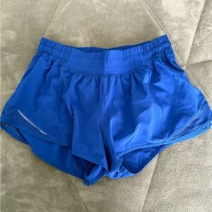 Lululemon Hotty Hot Vibrant Blue Athletic Shorts 2.5’